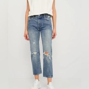 Levi's® Premium
501® ORIGINAL CROPPED RIPPED WOMEN'S JEANS